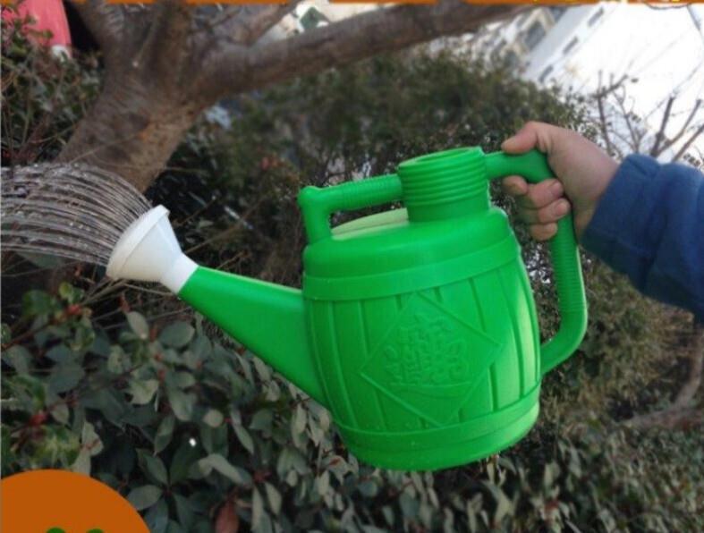 10 Pcs Large Plastic Watering Pot Watering Bucket Large Capacity Long Nozzle Watering Pot Household Medium 4L Watering Pot